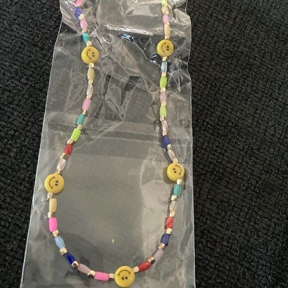 Beaded Choker Necklace Smiley Face Necklace - Picture 1 of 7